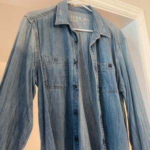Gap 1969 Mens Distressed Denim Button-Up, Size L